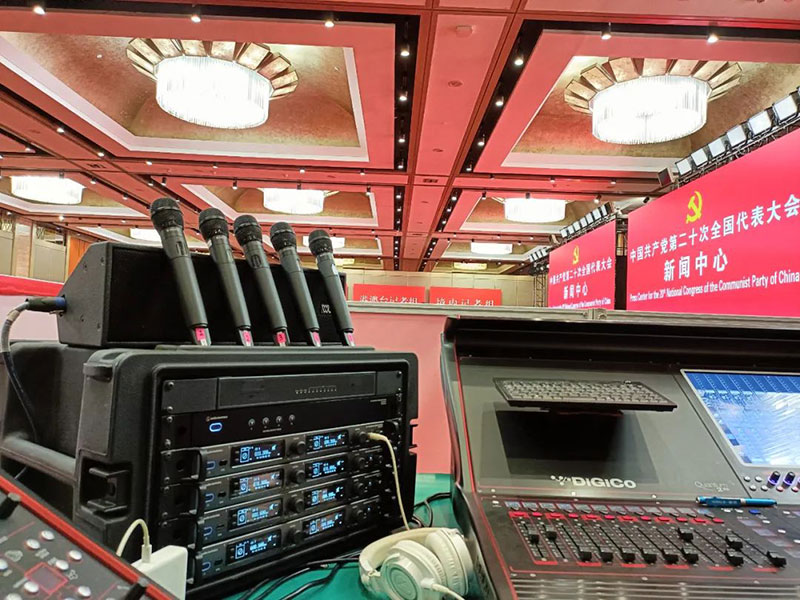 鐵三角5000系列無線系統設備照片 鐵三角5000系列無線系統設備照片